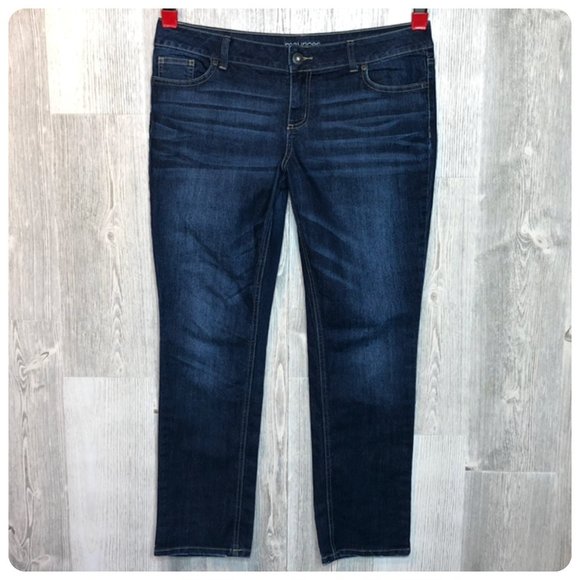 Maurices Denim - MAURICES Straight Leg Stretch M Jeans 15/16